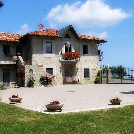 Agriturismo La Cascina Villa Bossolasco Esterno foto