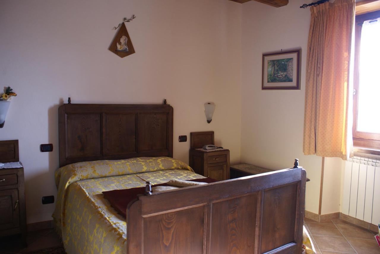 Agriturismo La Cascina Villa Bossolasco Esterno foto